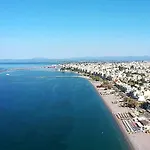 Sunny Getaway - Fully Equipped Kalamata